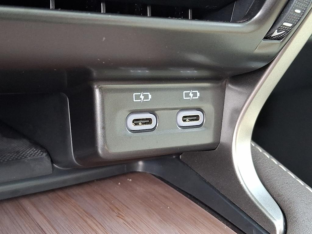 Thumbnail: 2023 Lexus RX - 25