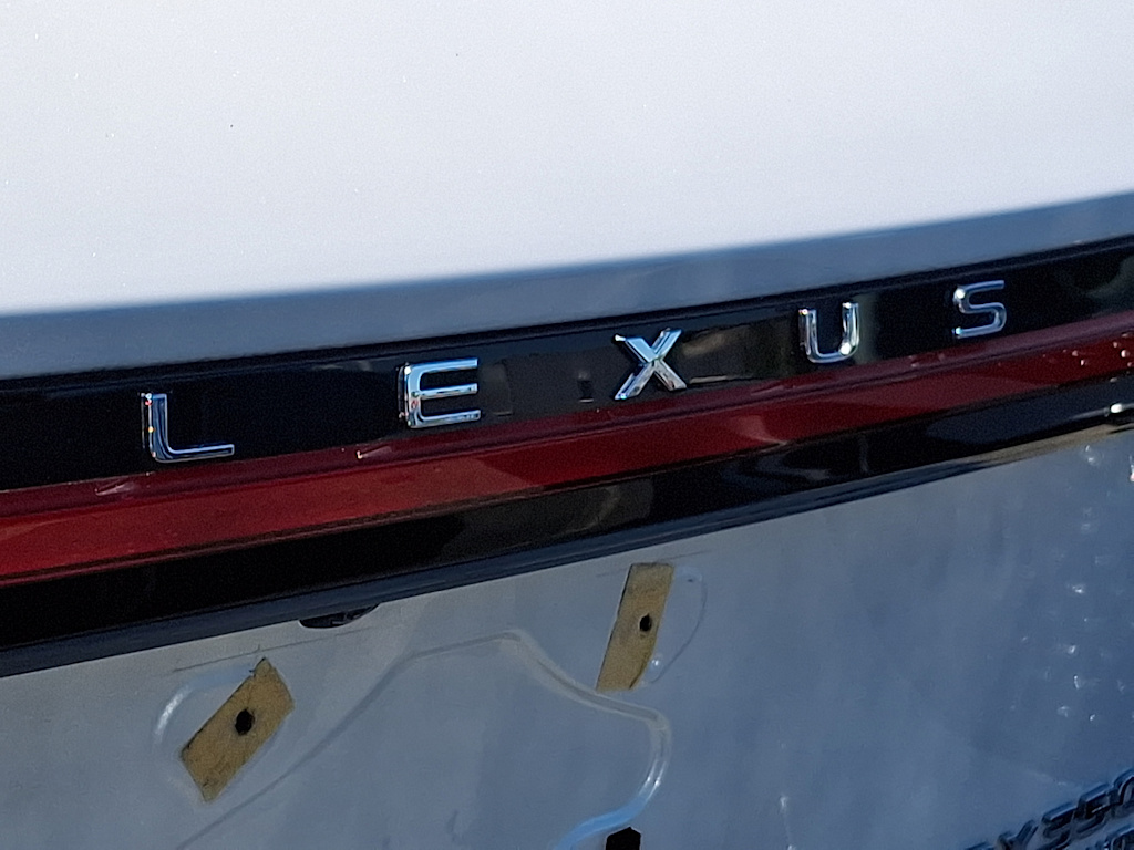 Thumbnail: 2023 Lexus RX - 29