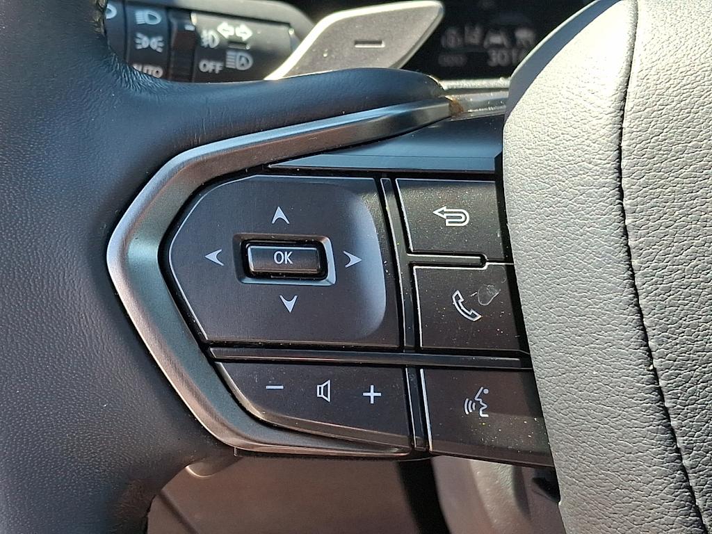 Thumbnail: 2023 Lexus RX - 21