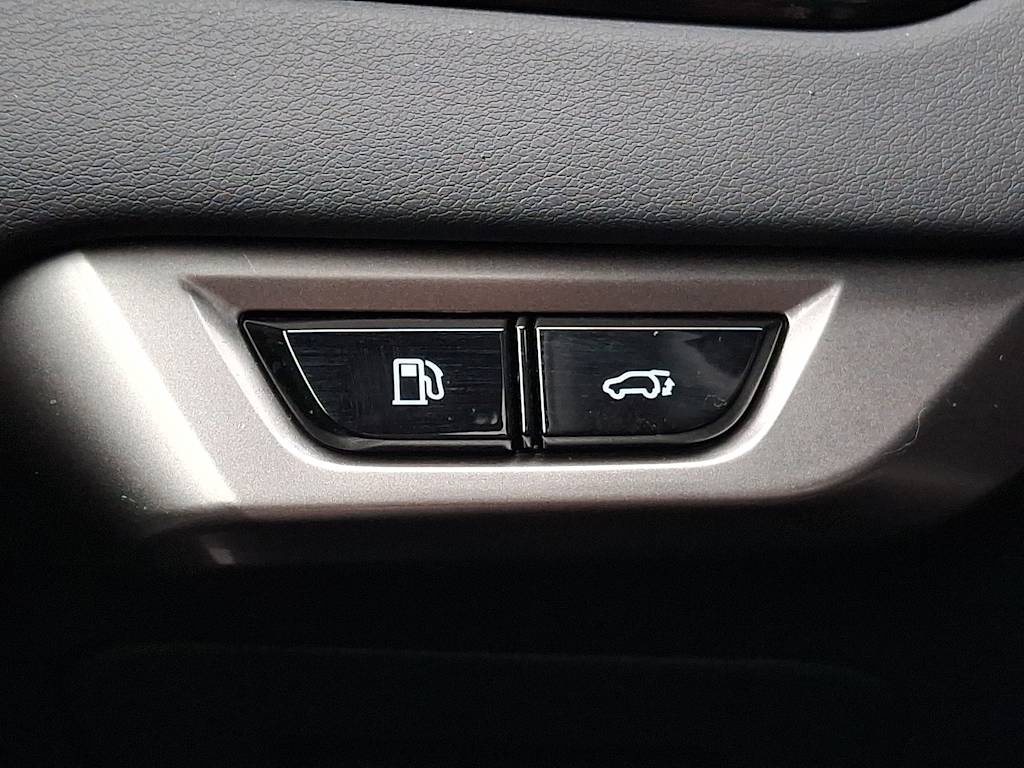 Thumbnail: 2024 Lexus RX - 22