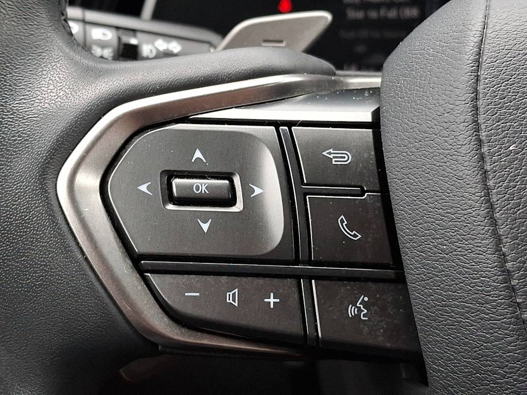 Thumbnail: 2023 Lexus RX - 21