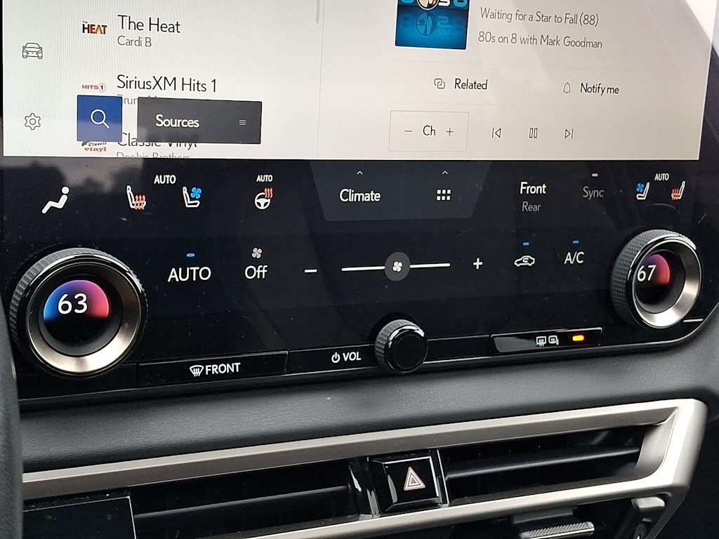 Thumbnail: 2023 Lexus RX - 9