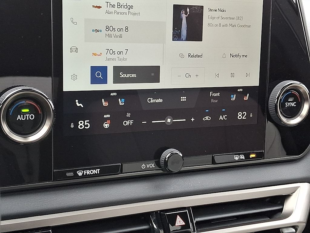 Thumbnail: 2023 Lexus RX - 9