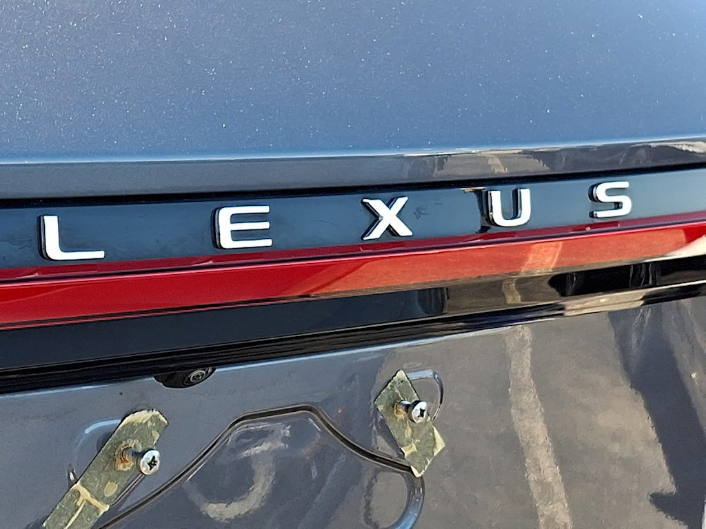 Thumbnail: 2023 Lexus RX - 29