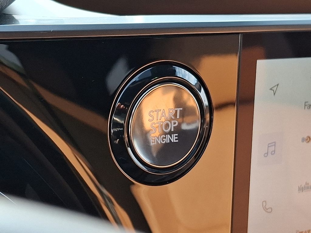 Thumbnail: 2023 Lexus RX - 25