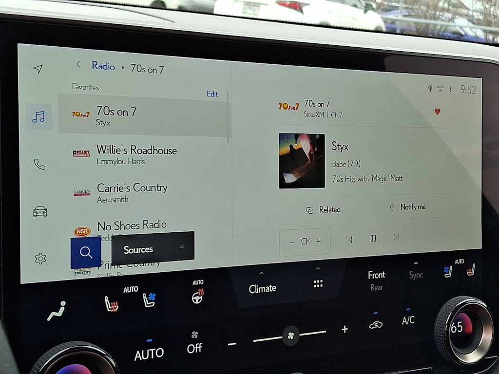 Thumbnail: 2024 Lexus RX - 9