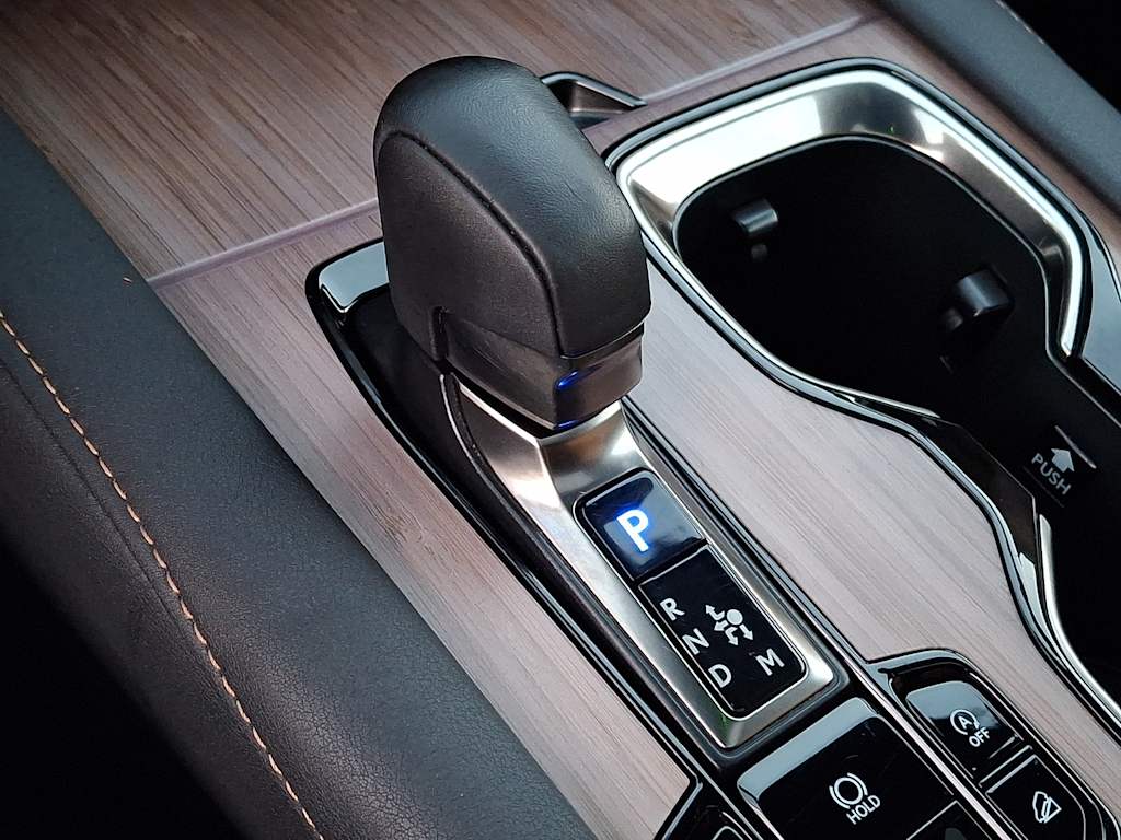 Thumbnail: 2023 Lexus RX - 9