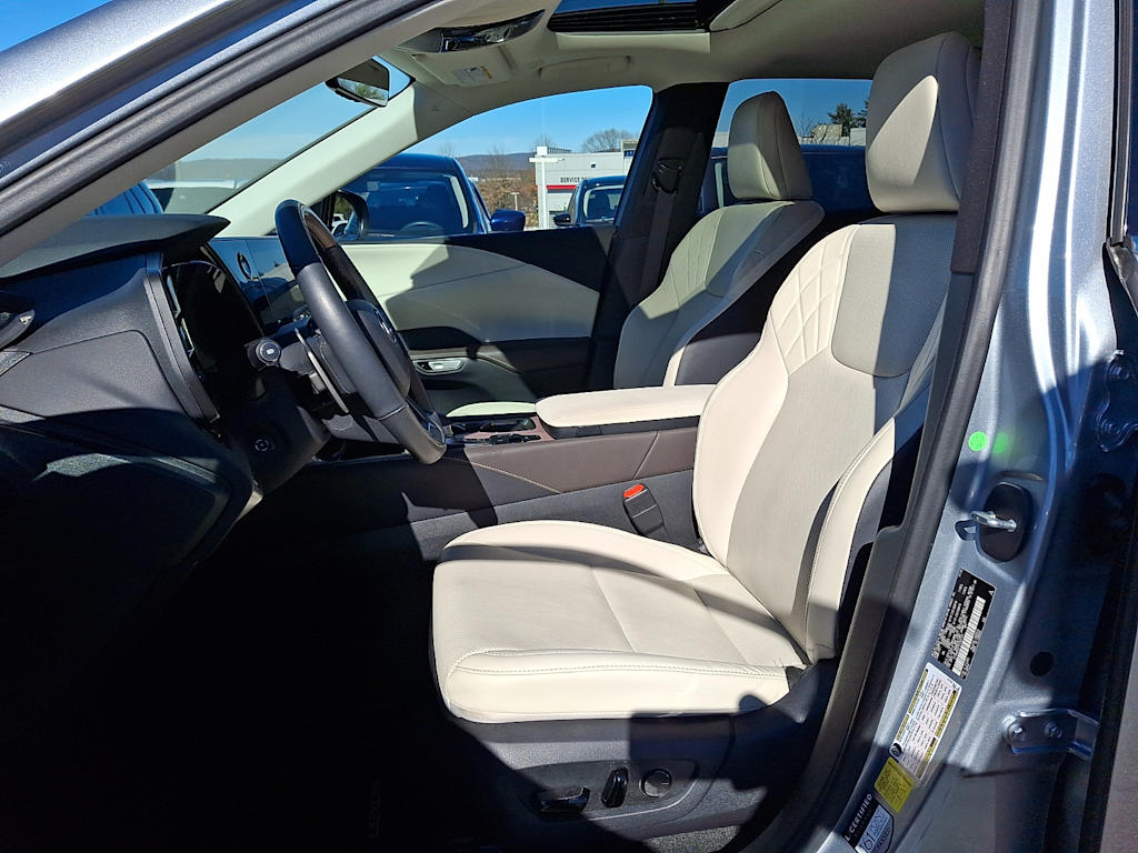 Thumbnail: 2023 Lexus RX - 6