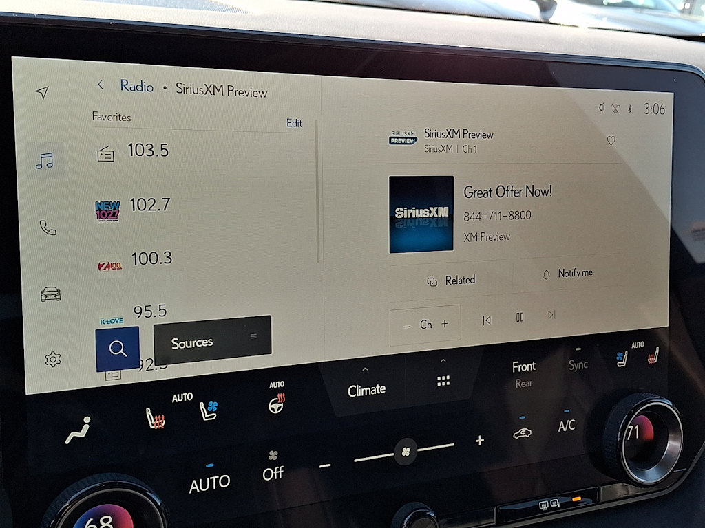 Thumbnail: 2023 Lexus RX - 18