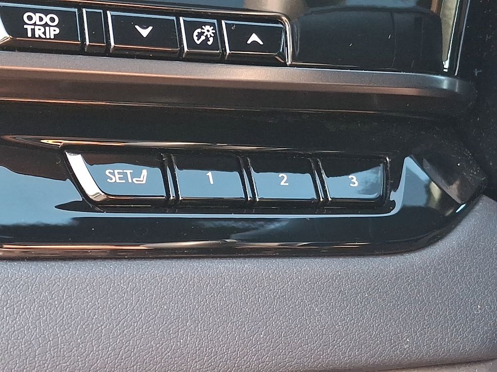 Thumbnail: 2024 Lexus RX - 23