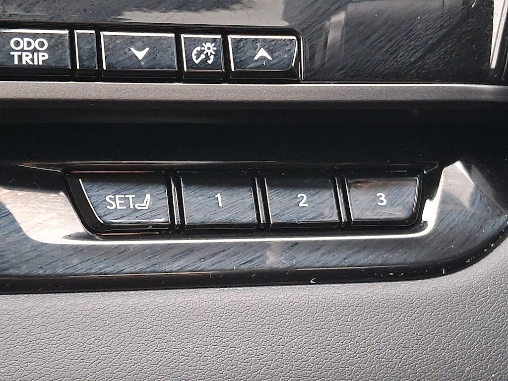 Thumbnail: 2026 Lexus RX - 25