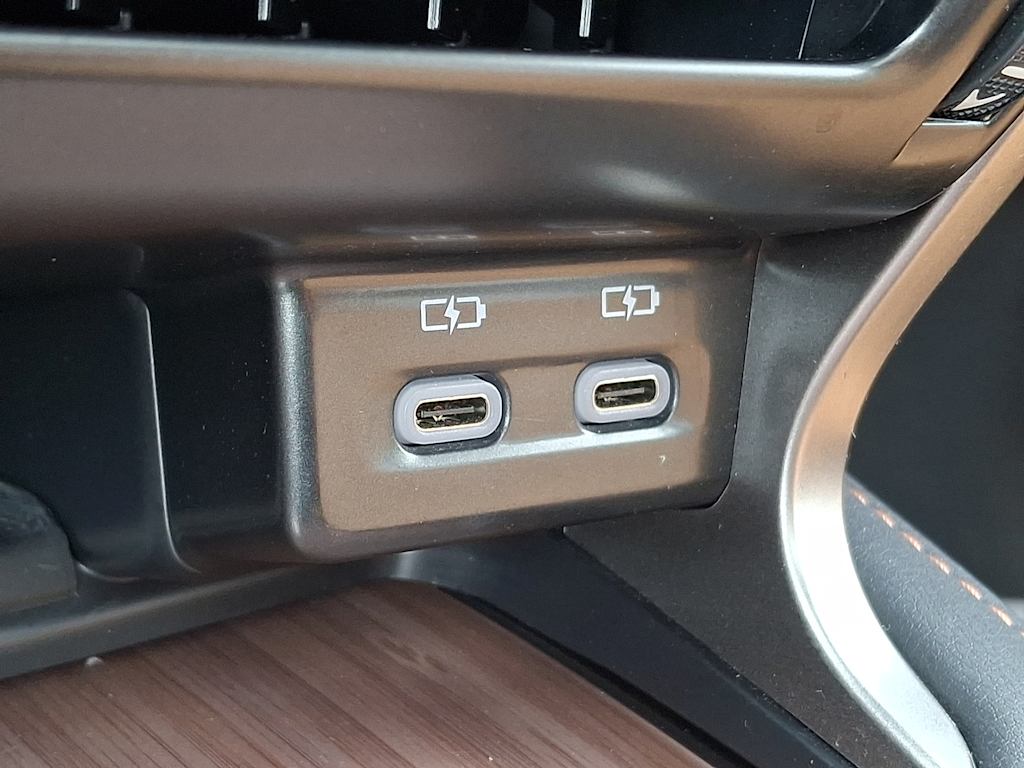 Thumbnail: 2023 Lexus RX - 24