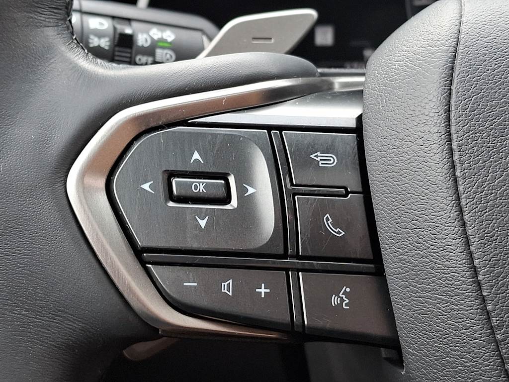 Thumbnail: 2023 Lexus RX - 21