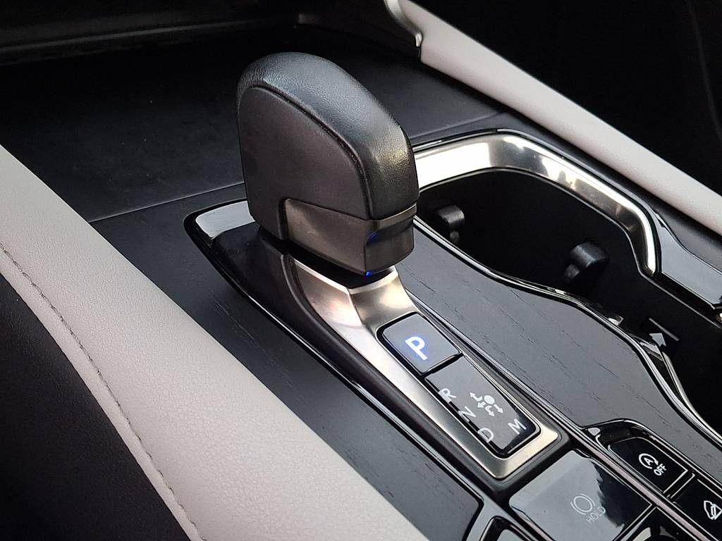 Thumbnail: 2023 Lexus RX - 10