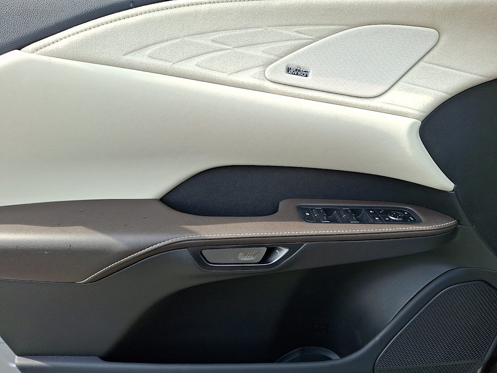 Thumbnail: 2023 Lexus RX - 16