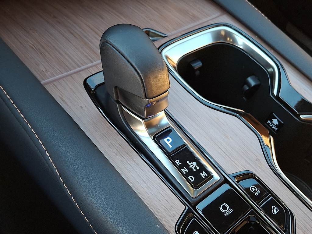 Thumbnail: 2023 Lexus RX - 10