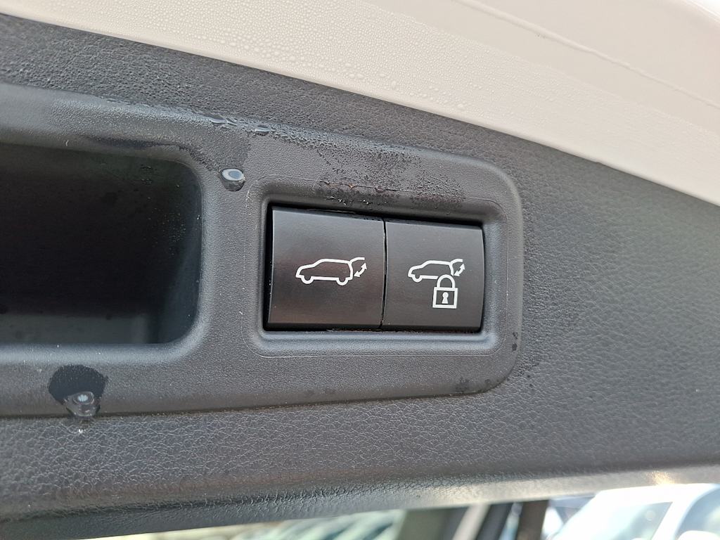 Thumbnail: 2024 Lexus RX - 28