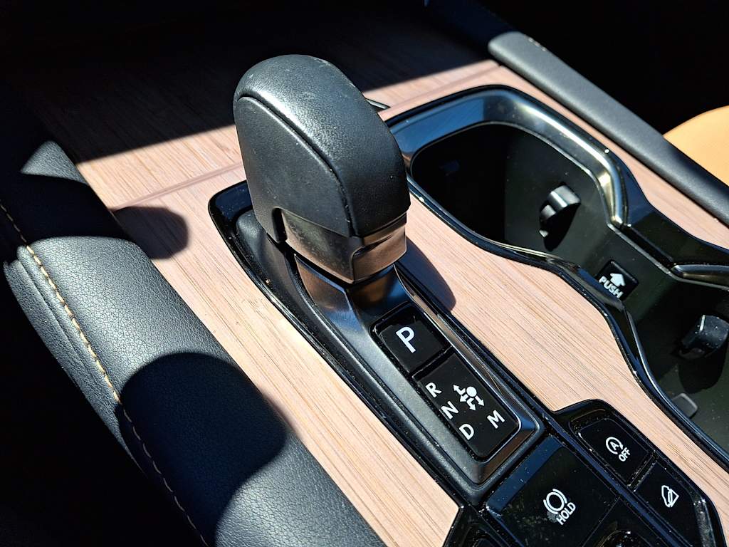 Thumbnail: 2023 Lexus RX - 10