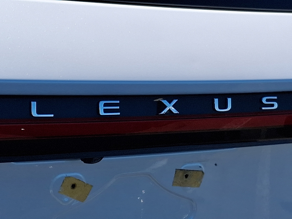 Thumbnail: 2023 Lexus RX - 30