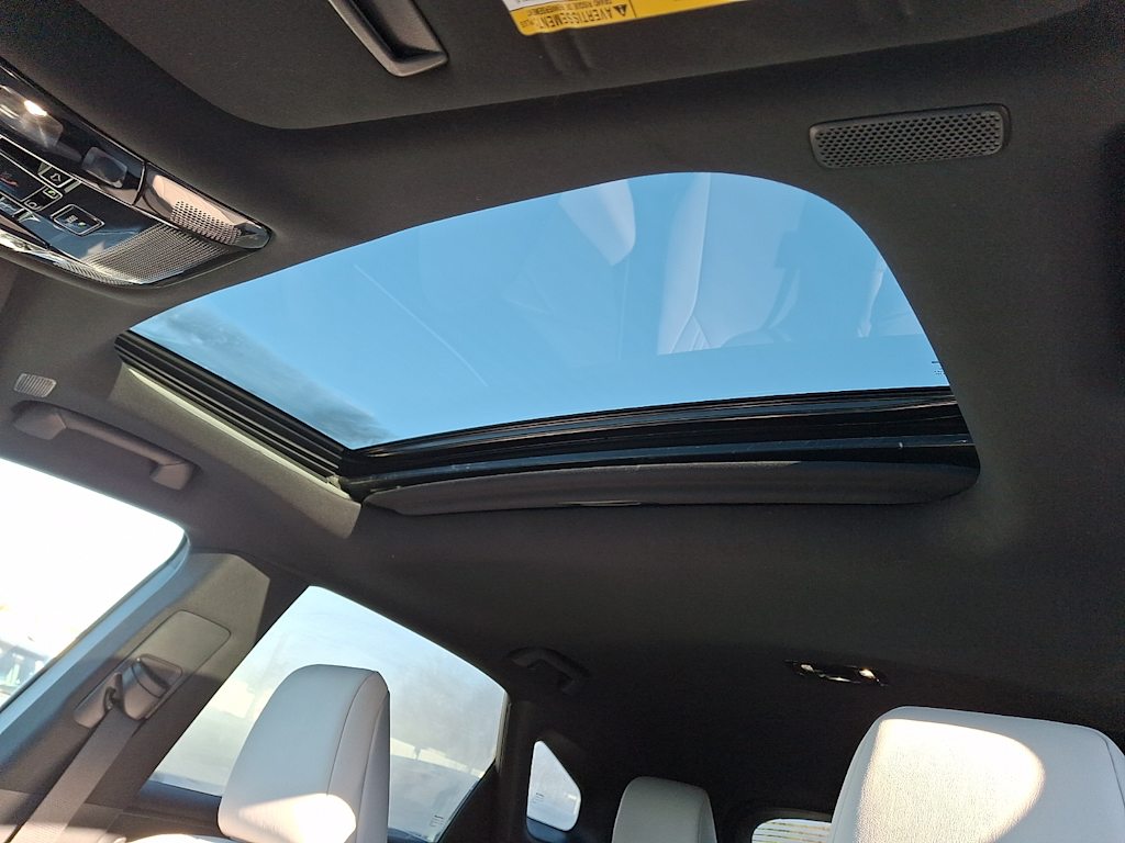 Thumbnail: 2023 Lexus RX - 18