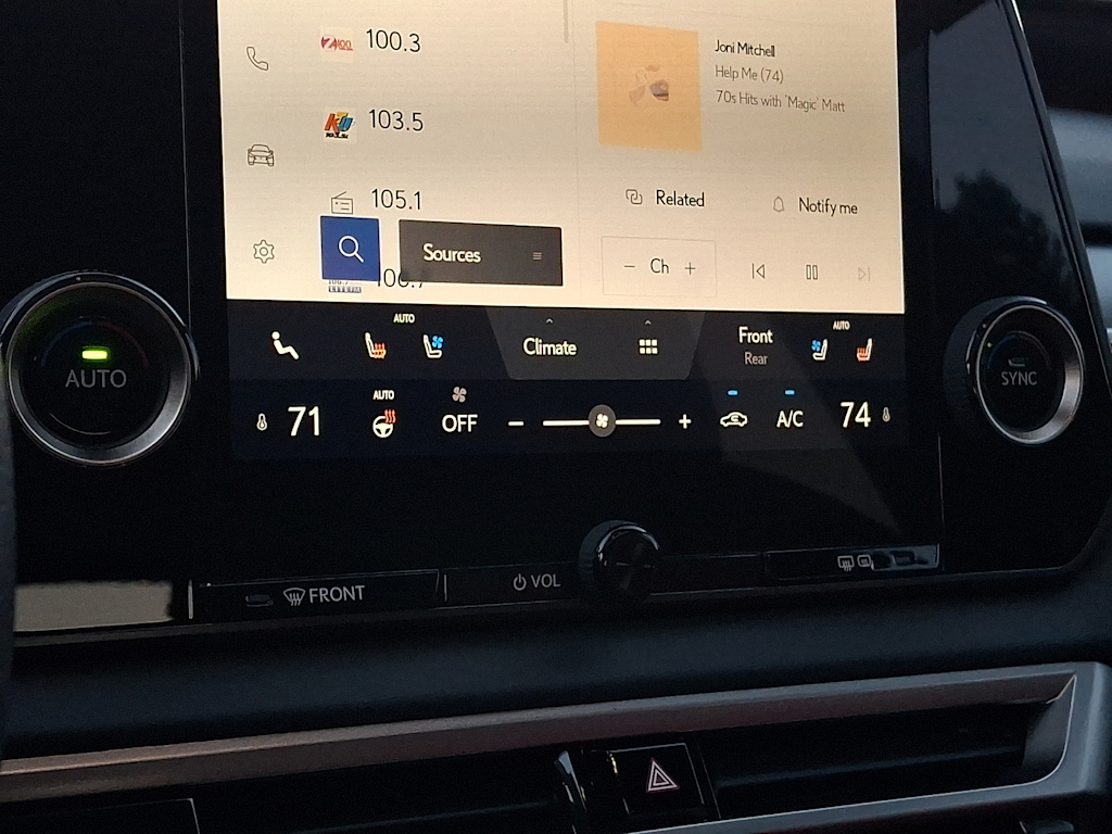 Thumbnail: 2024 Lexus RX - 8