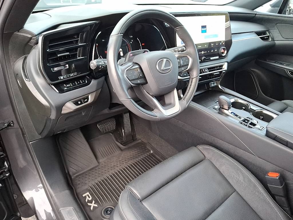 Thumbnail: 2024 Lexus RX - 2