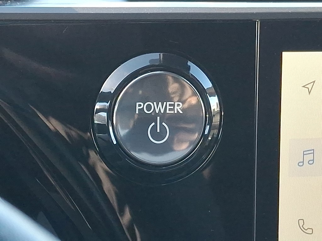 Thumbnail: 2023 Lexus RX - 23