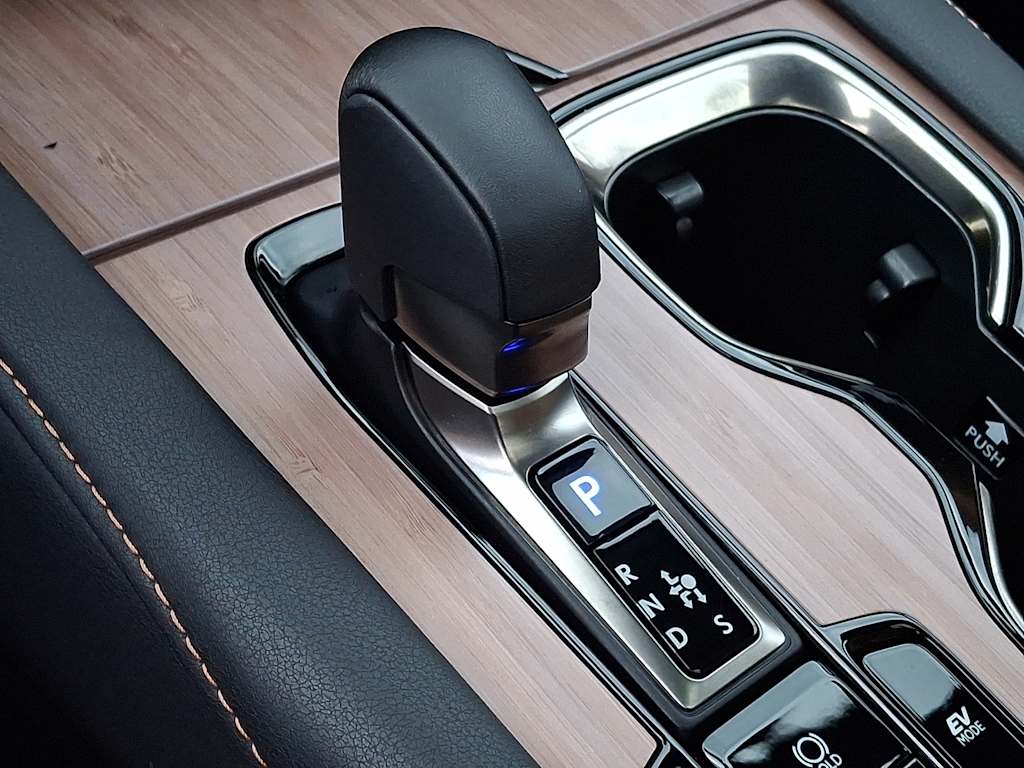 Thumbnail: 2026 Lexus RX - 9
