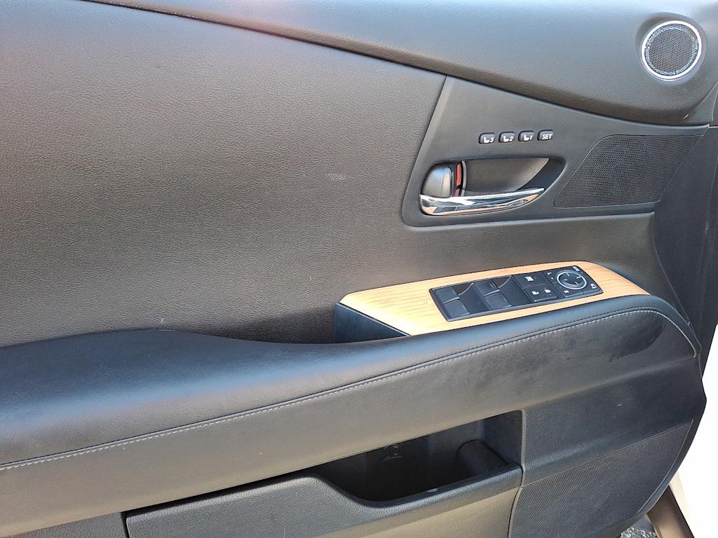 Thumbnail: 2015 Lexus RX - 16