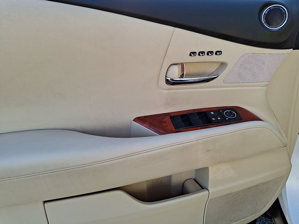 Thumbnail: 2010 Lexus RX - 16