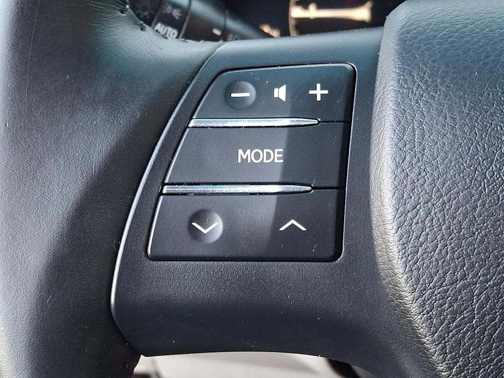 Thumbnail: 2011 Lexus RX - 22