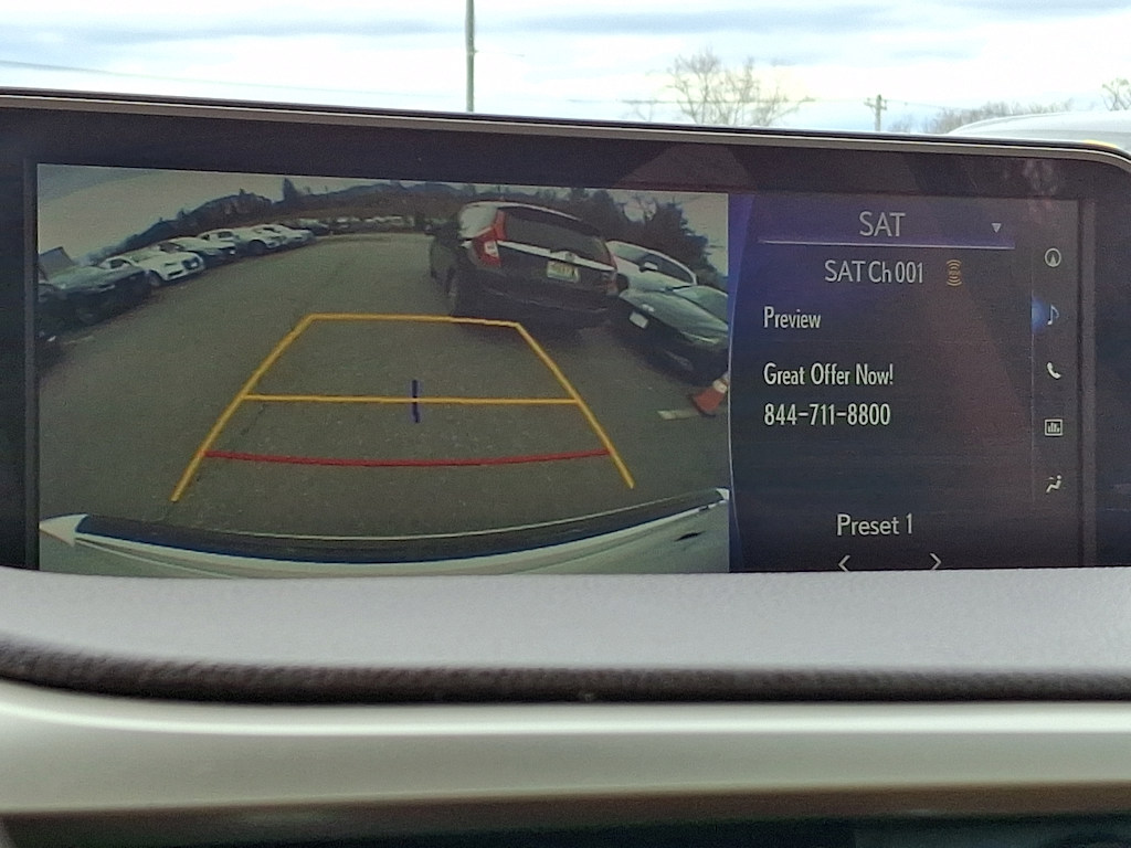 Thumbnail: 2018 Lexus RX - 17