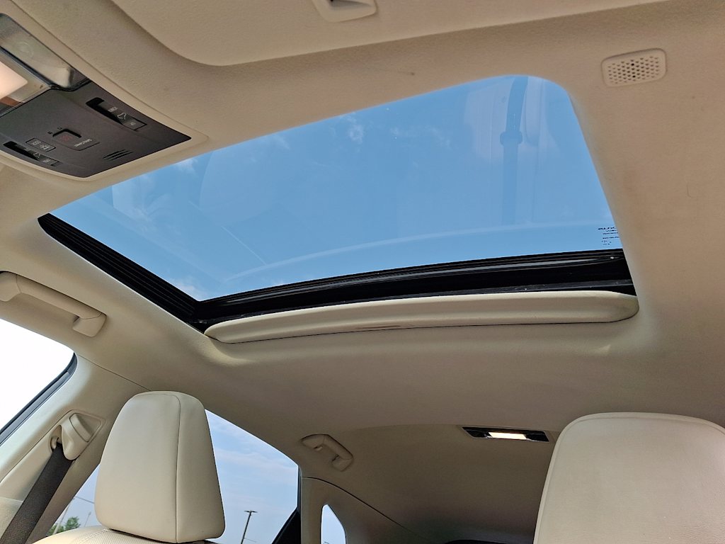 Thumbnail: 2019 Lexus RX - 17
