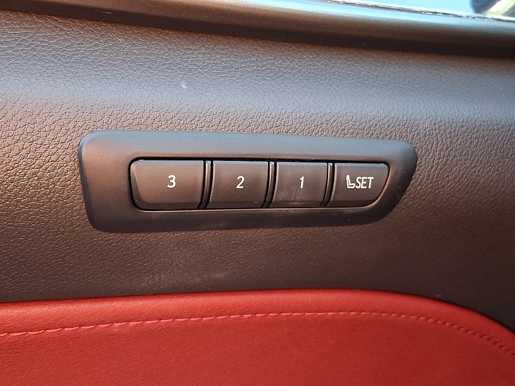 Thumbnail: 2024 Lexus ES - 26