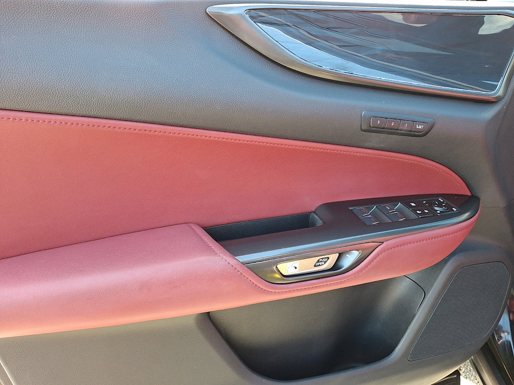 Thumbnail: 2024 Lexus ES - 16
