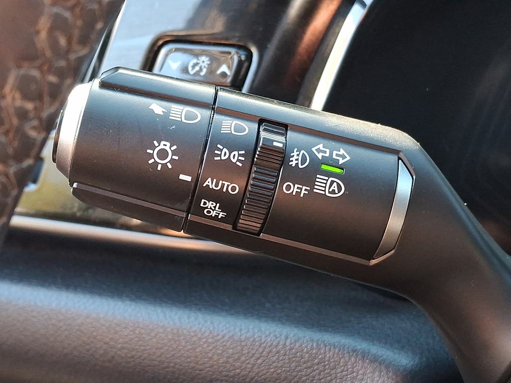 Thumbnail: 2024 Lexus ES - 13