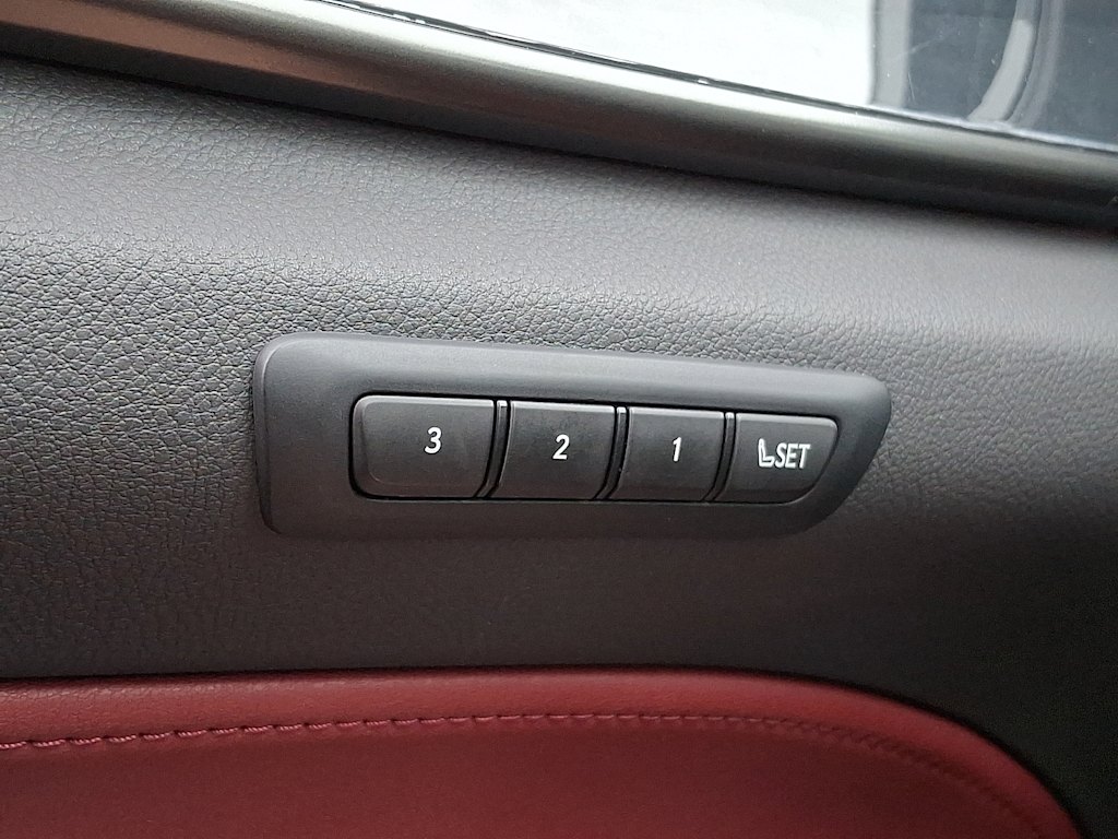 Thumbnail: 2024 Lexus ES - 25