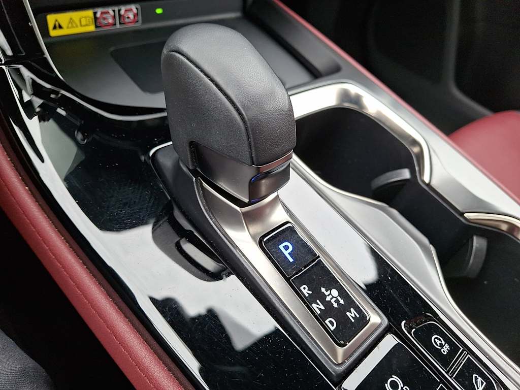 Thumbnail: 2024 Lexus ES - 10