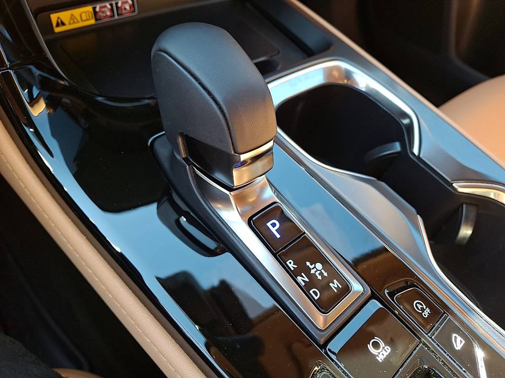 Thumbnail: 2025 Lexus ES - 10