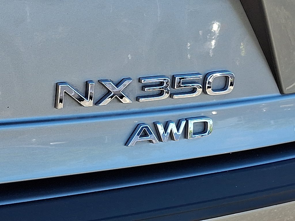 Thumbnail: 2025 Lexus ES - 28