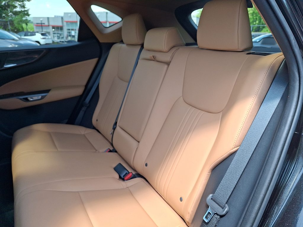 Thumbnail: 2024 Lexus ES - 8