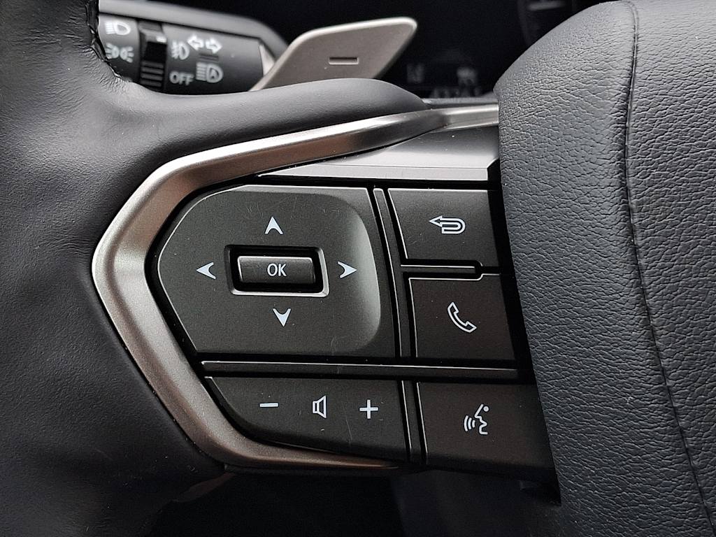 Thumbnail: 2024 Lexus ES - 22