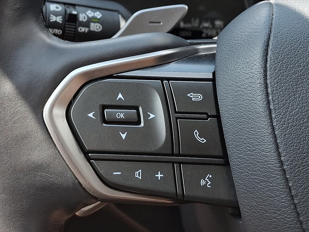 Thumbnail: 2024 Lexus ES - 22