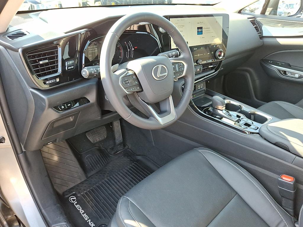 Thumbnail: 2024 Lexus ES - 2