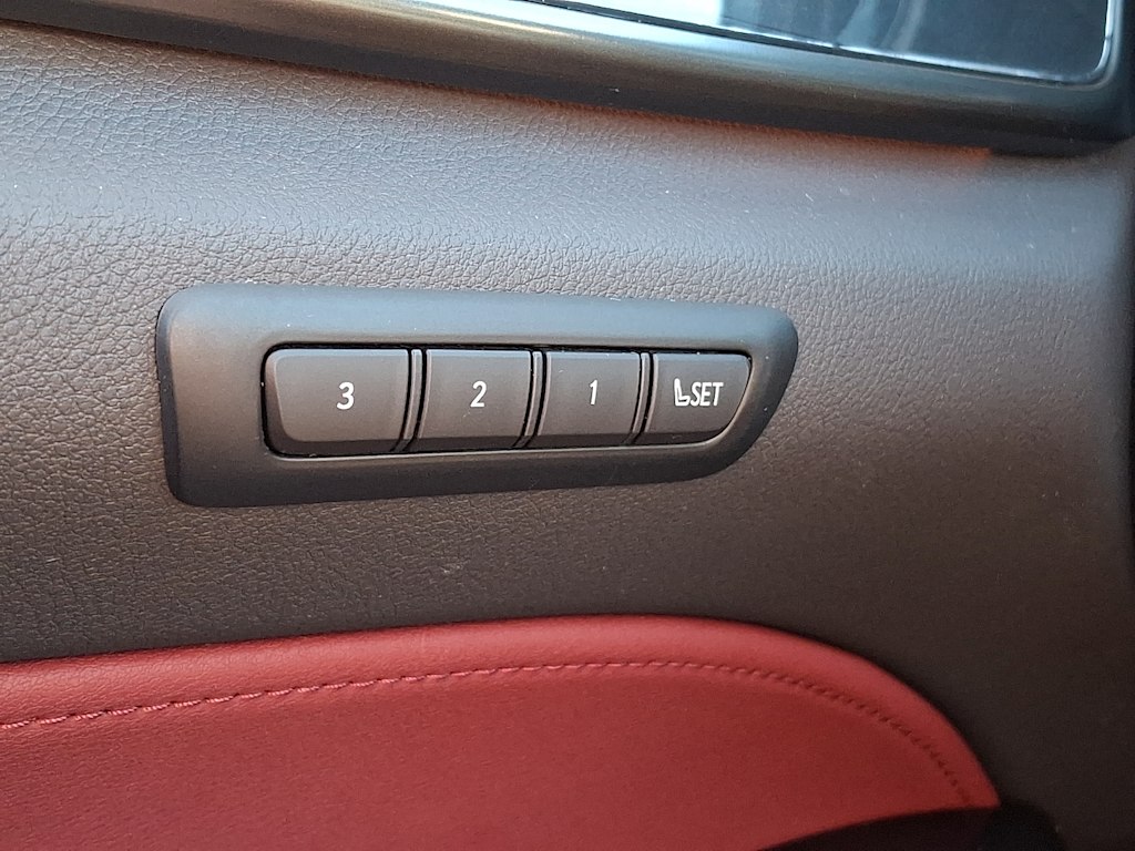 Thumbnail: 2024 Lexus ES - 27