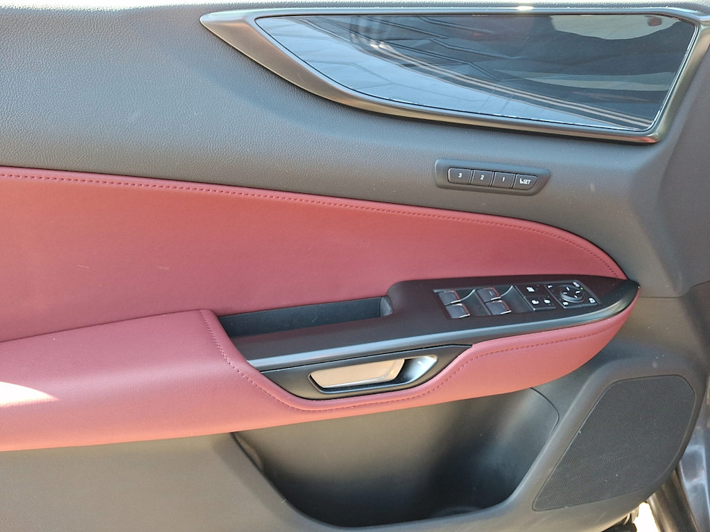 Thumbnail: 2024 Lexus ES - 16