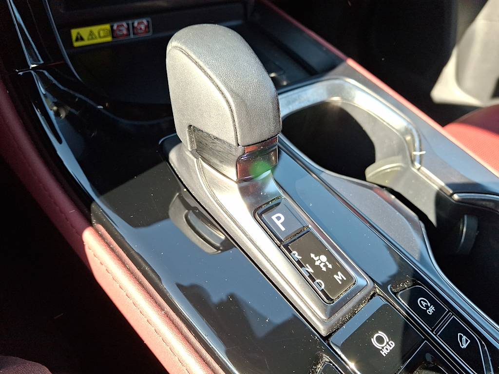Thumbnail: 2024 Lexus ES - 10