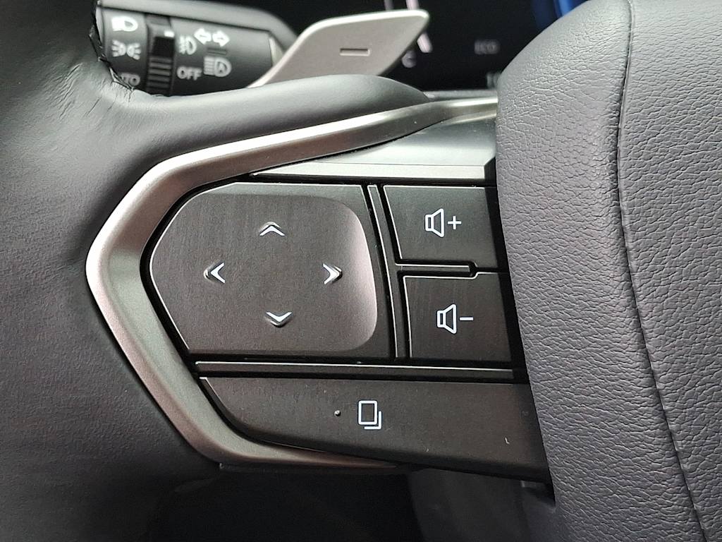 Thumbnail: 2026 Lexus ES - 20