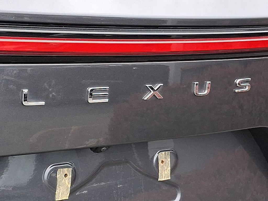 Thumbnail: 2026 Lexus ES - 29