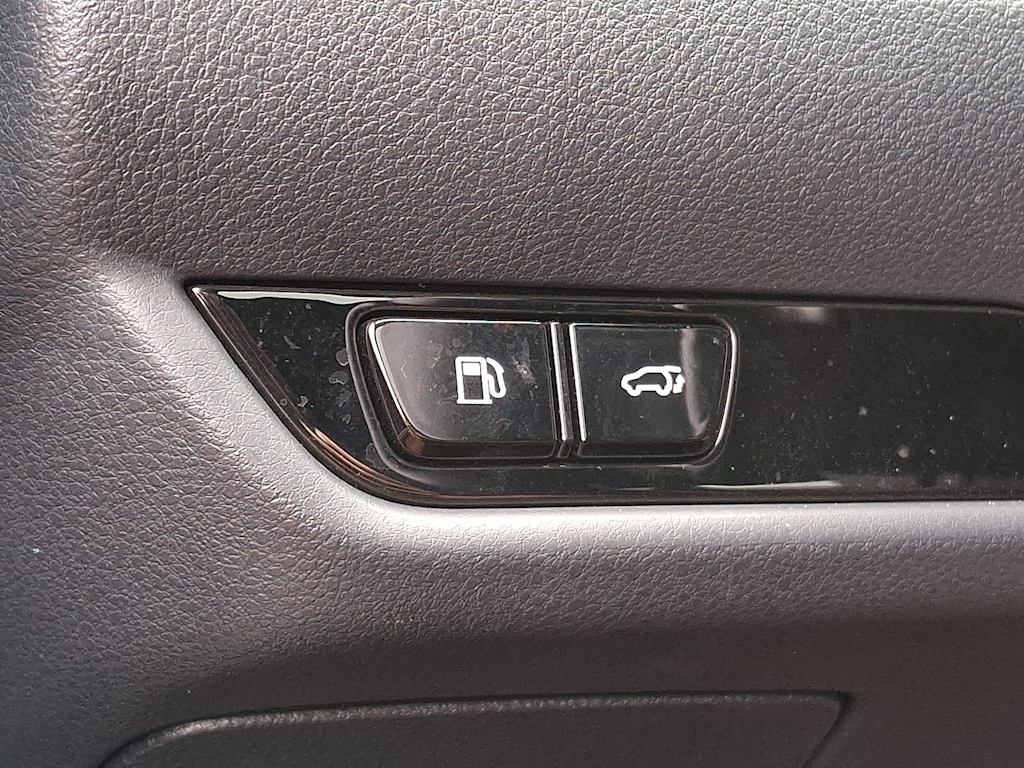 Thumbnail: 2026 Lexus ES - 26